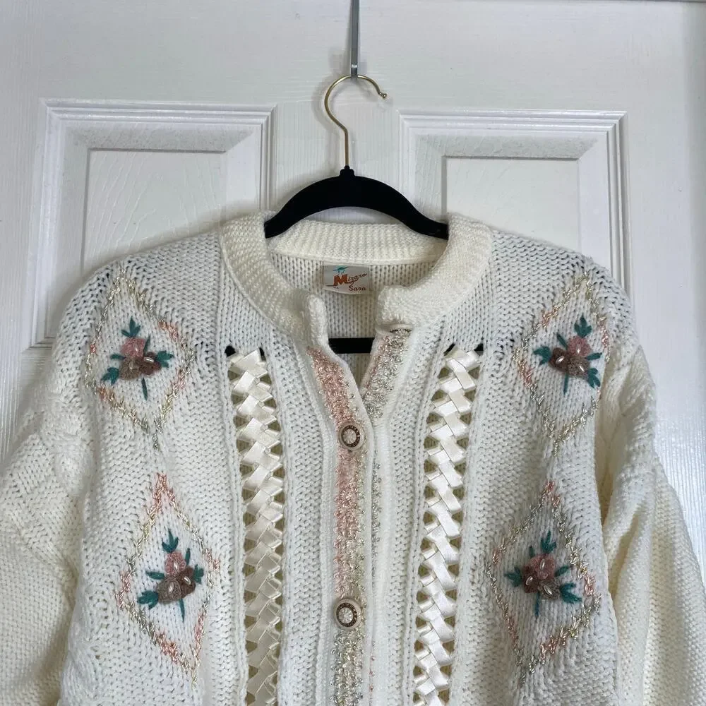 Vintage Mizaro Sara Cardigan Cottagecore Grannycore Doll Feminine Floral Sweater